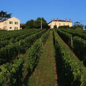 Domaine Du Fontenay Couette-café