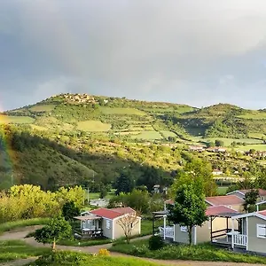 https://val-saint-georges.midi-pyreneeshotels.com